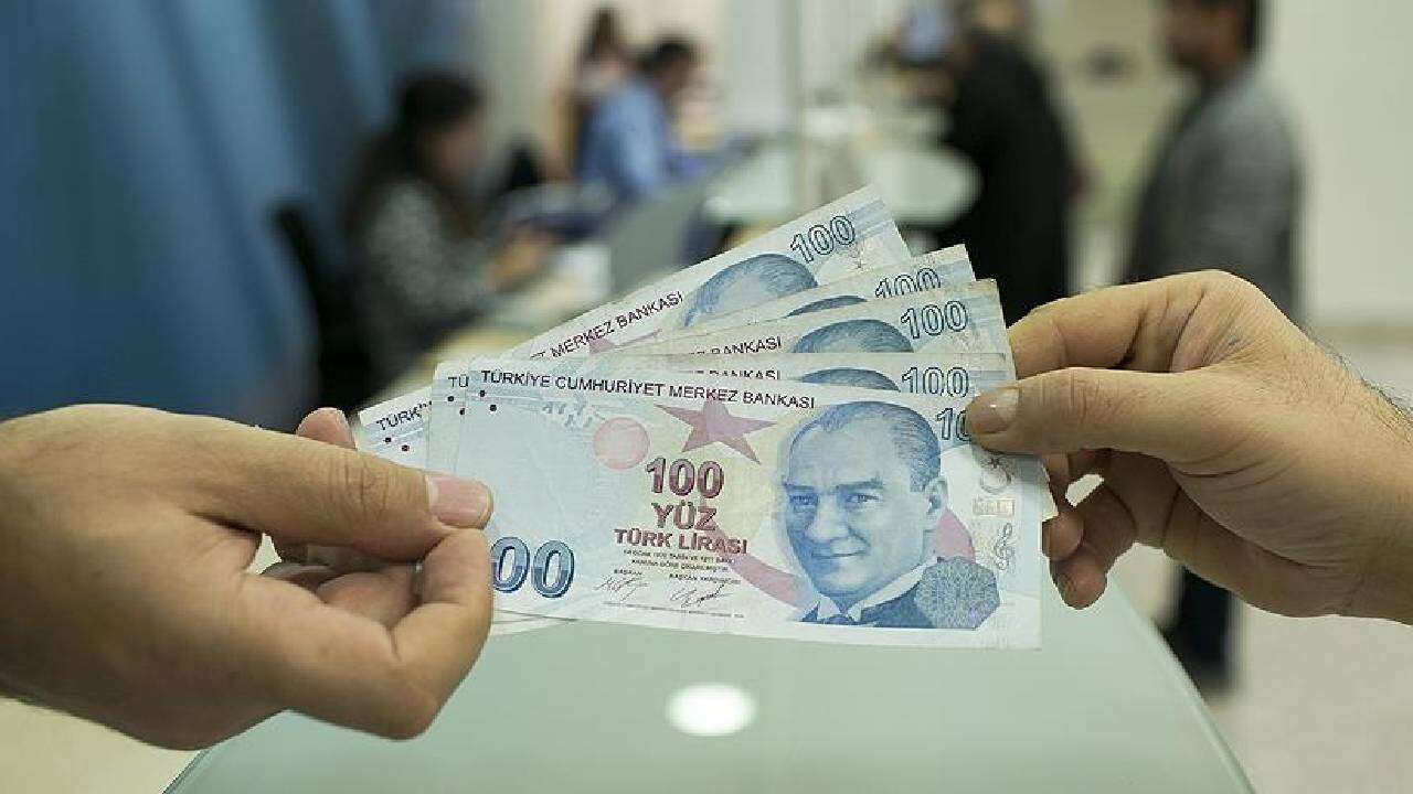 Emekli ve memur için temmuz zamları belli oldu! Bu tarihlerde hesaplarınızı kontrol edin: İşte zamlı rakamlar ve ödeme takvimi 6